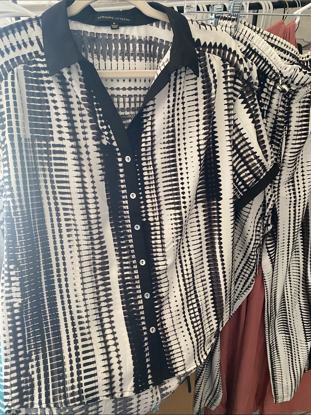 Adrienne Vittadini Black & White Patterned women’s Set